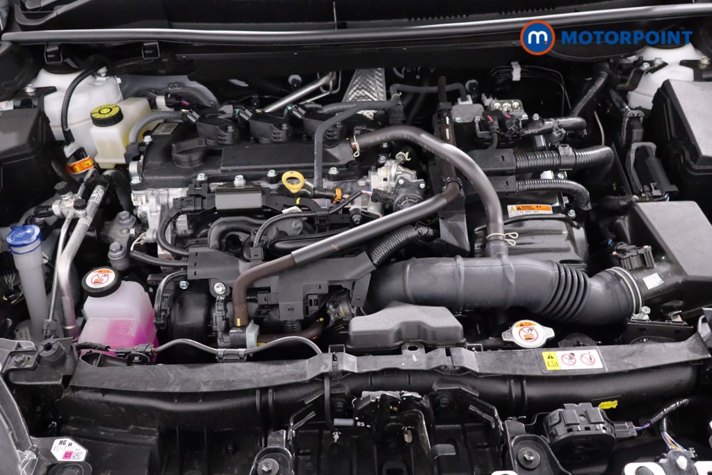 Toyota Yaris Design Automatic Petrol-Electric Hybrid Hatchback - Stock Number (1633043) - 32nd supplementary image