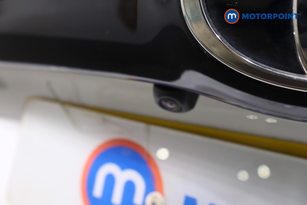 Toyota Yaris Design Automatic Petrol-Electric Hybrid Hatchback - Stock Number (1633043) - 37th supplementary image