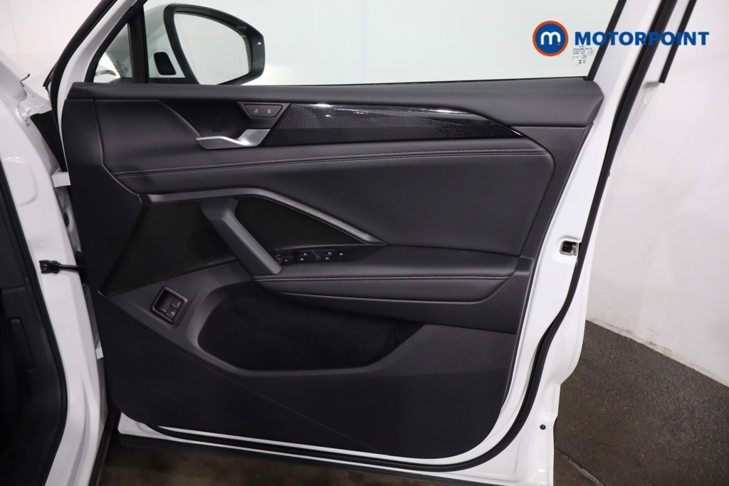 Volkswagen Tiguan Match Automatic Petrol Plug-In Hybrid SUV - Stock Number (1633148) - 22nd supplementary image