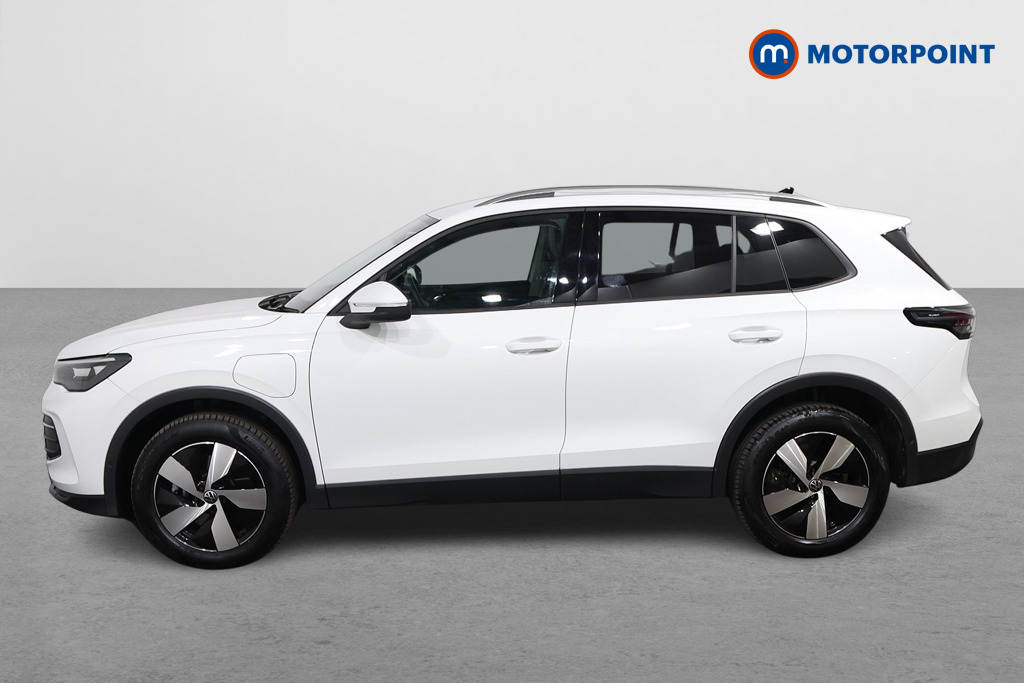 Volkswagen Tiguan Match Automatic Petrol Plug-In Hybrid SUV - Stock Number (1633148) - Passenger side