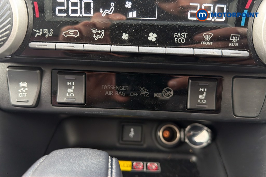 Toyota Rav4 Dynamic Automatic Petrol Plug-In Hybrid SUV - Stock Number (1633310) - 14th supplementary image