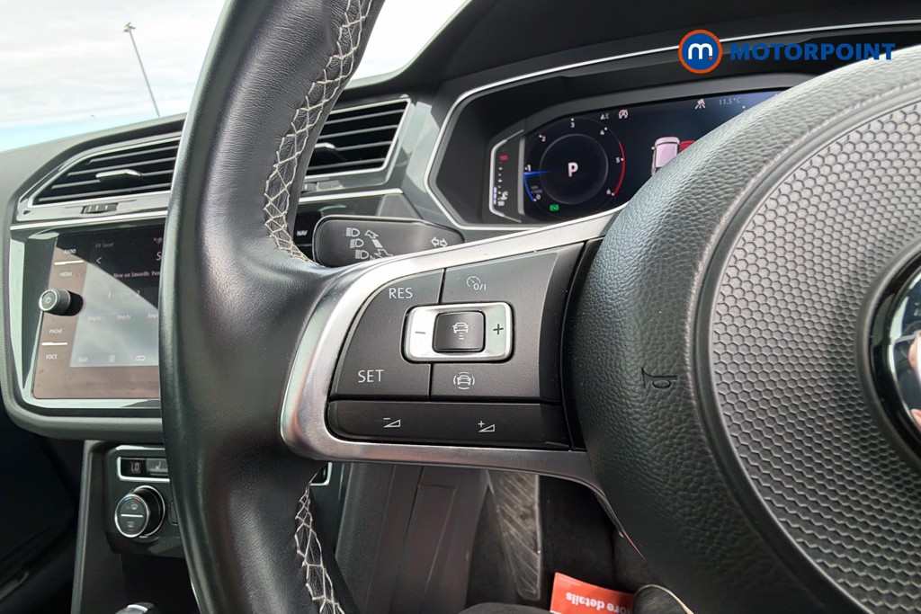 Volkswagen Tiguan R-Line Tech Automatic Diesel SUV - Stock Number (1633496) - 3rd supplementary image