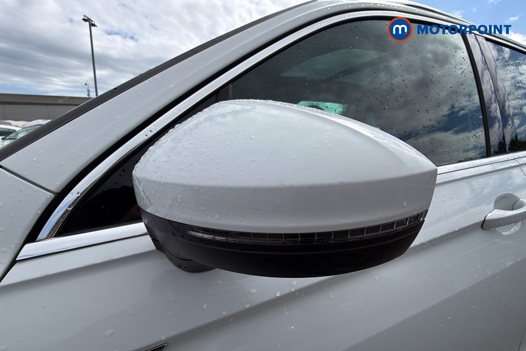 Volkswagen Tiguan R-Line Tech Automatic Diesel SUV - Stock Number (1633496) - 43rd supplementary image