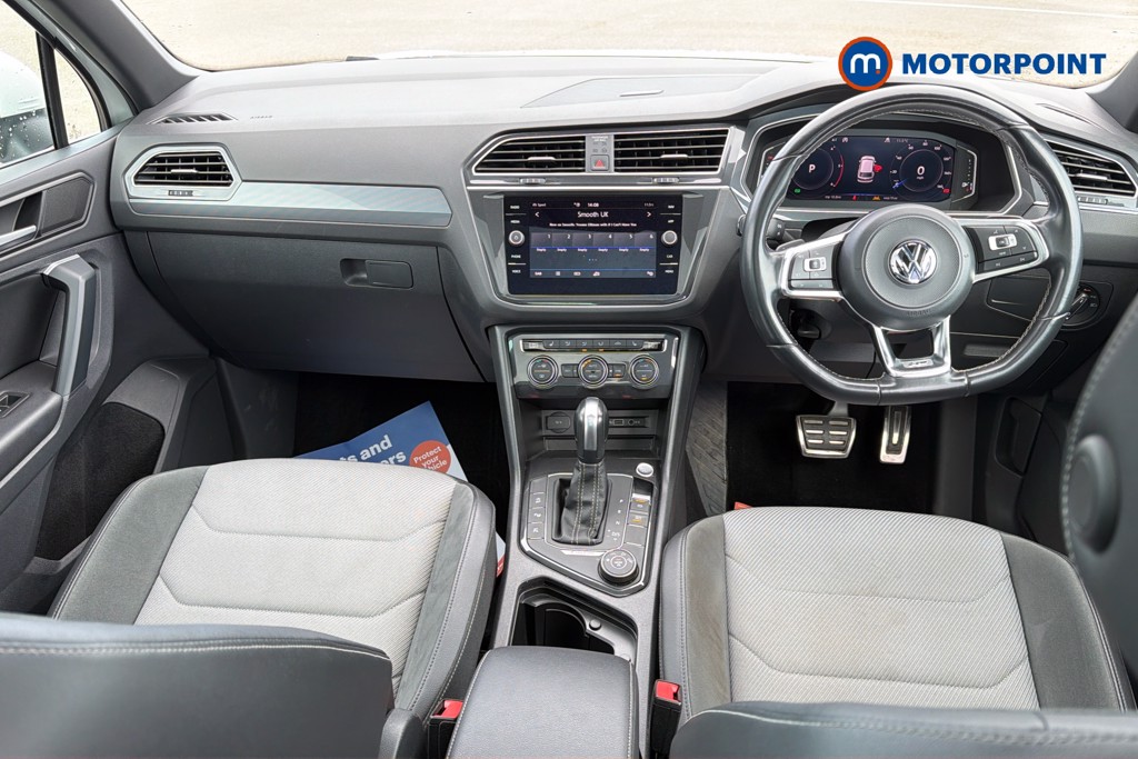 Volkswagen Tiguan R-Line Tech Automatic Diesel SUV - Stock Number (1633496) - 1st supplementary image