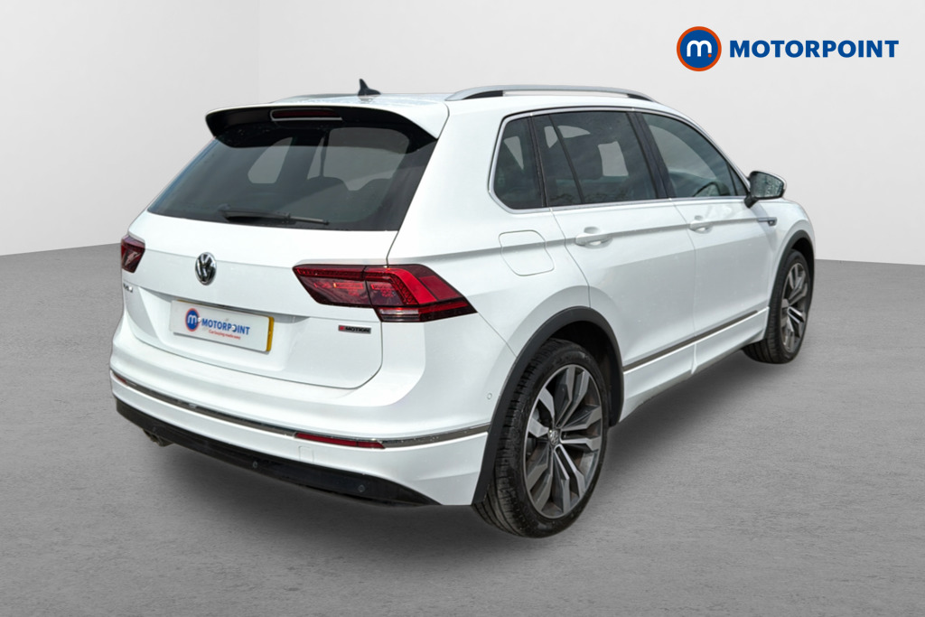 Volkswagen Tiguan R-Line Tech Automatic Diesel SUV - Stock Number (1633496) - Drivers side rear corner