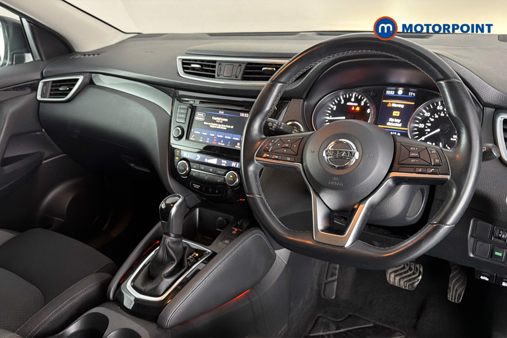 Nissan Qashqai N-Connecta Automatic Petrol SUV - Stock Number (1634010) - 2nd supplementary image