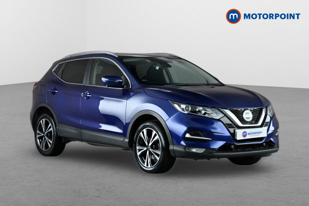 Nissan Qashqai N-Connecta Automatic Petrol SUV - Stock Number (1634010) - Drivers side front corner