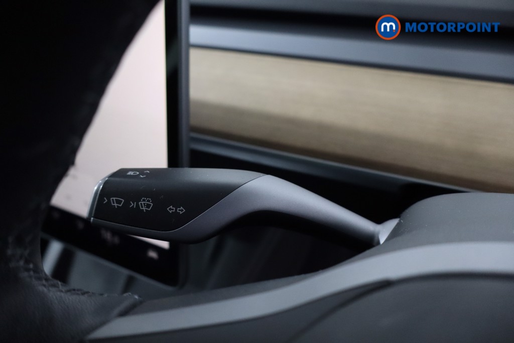 Tesla Model 3 Long Range Automatic Electric Saloon - Stock Number (1634180) - 14th supplementary image