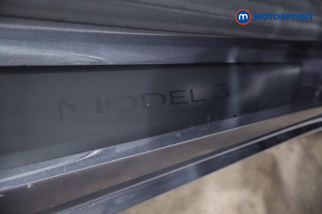Tesla Model 3 Long Range Automatic Electric Saloon - Stock Number (1634180) - 20th supplementary image