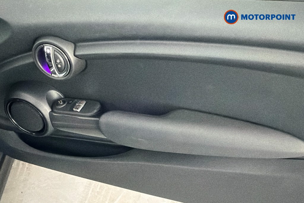 Mini Hatchback Cooper Manual Petrol Hatchback - Stock Number (1634187) - 19th supplementary image