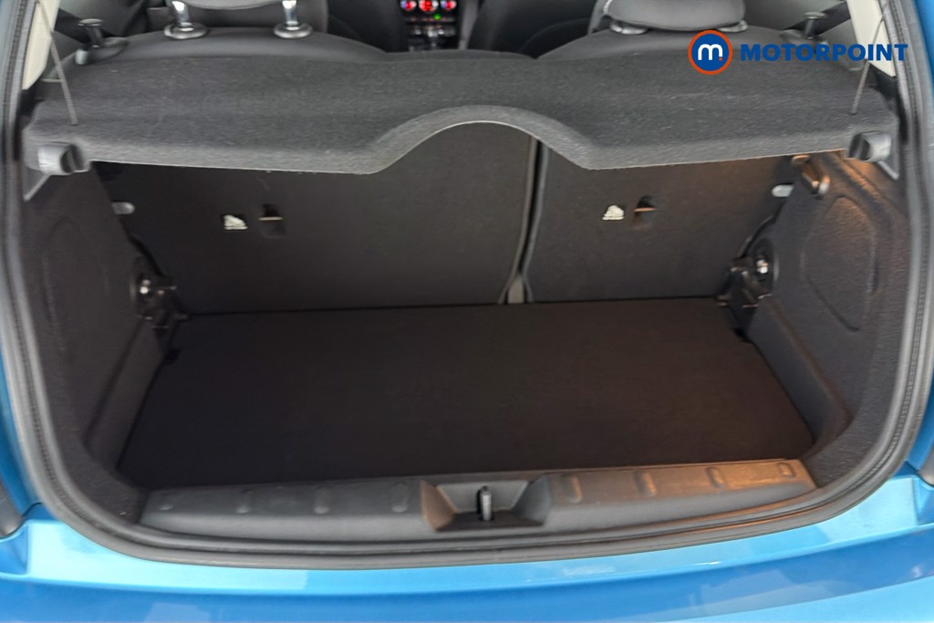 Mini Hatchback Cooper Manual Petrol Hatchback - Stock Number (1634187) - 33rd supplementary image