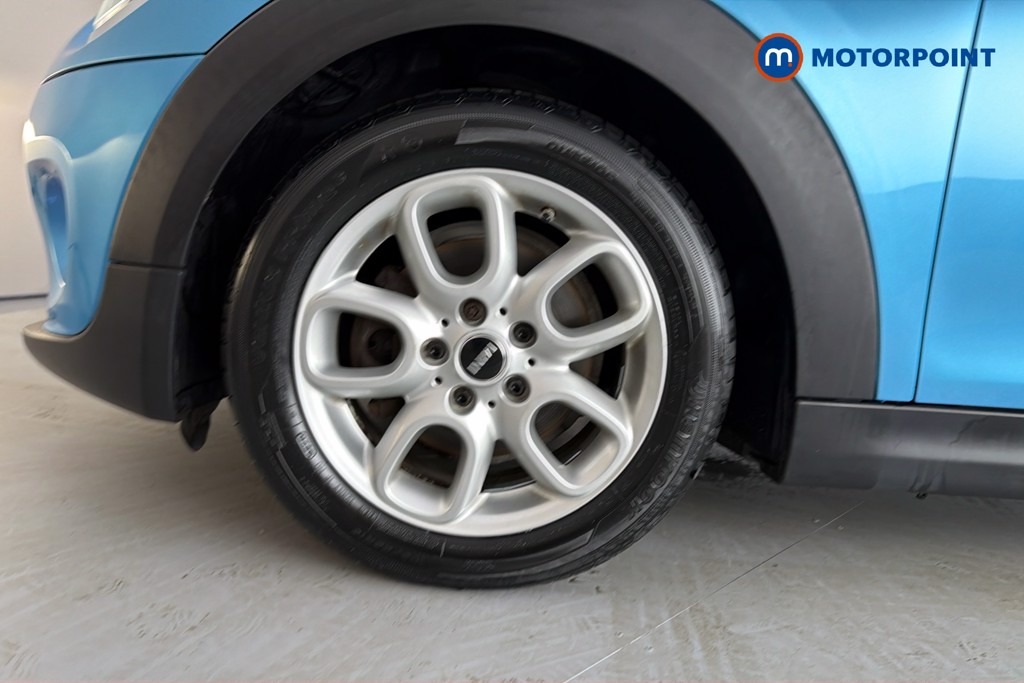 Mini Hatchback Cooper Manual Petrol Hatchback - Stock Number (1634187) - 47th supplementary image