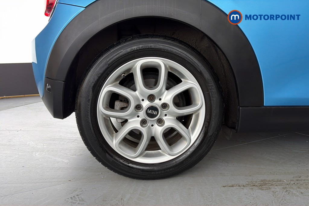 Mini Hatchback Cooper Manual Petrol Hatchback - Stock Number (1634187) - 49th supplementary image