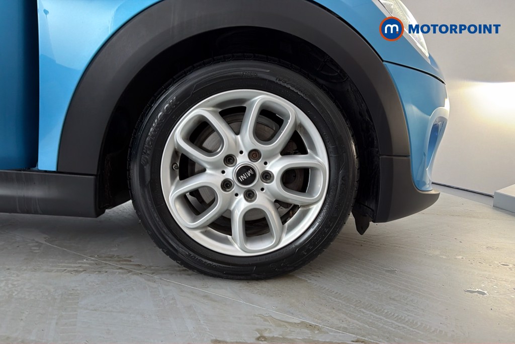 Mini Hatchback Cooper Manual Petrol Hatchback - Stock Number (1634187) - 50th supplementary image