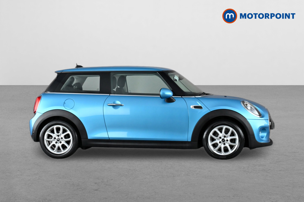 Mini Hatchback Cooper Manual Petrol Hatchback - Stock Number (1634187) - Drivers side