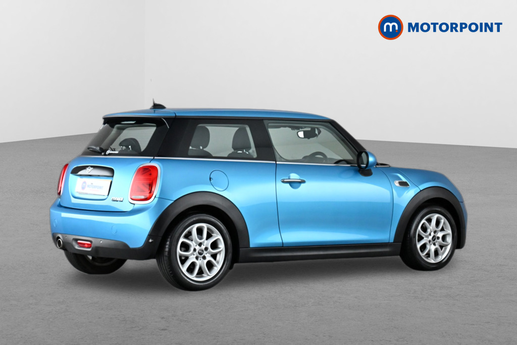 Mini Hatchback Cooper Manual Petrol Hatchback - Stock Number (1634187) - Drivers side rear corner