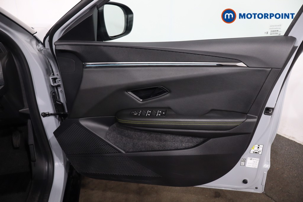 Renault Megane E-Tech Iconic Automatic Electric Hatchback - Stock Number (1634282) - 22nd supplementary image