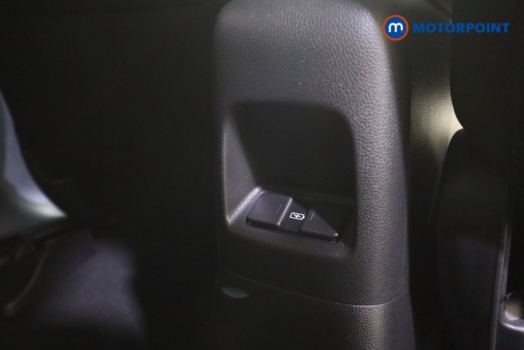 Honda Jazz Crosstar Ex Automatic Petrol-Electric Hybrid Hatchback - Stock Number (1634404) - 19th supplementary image