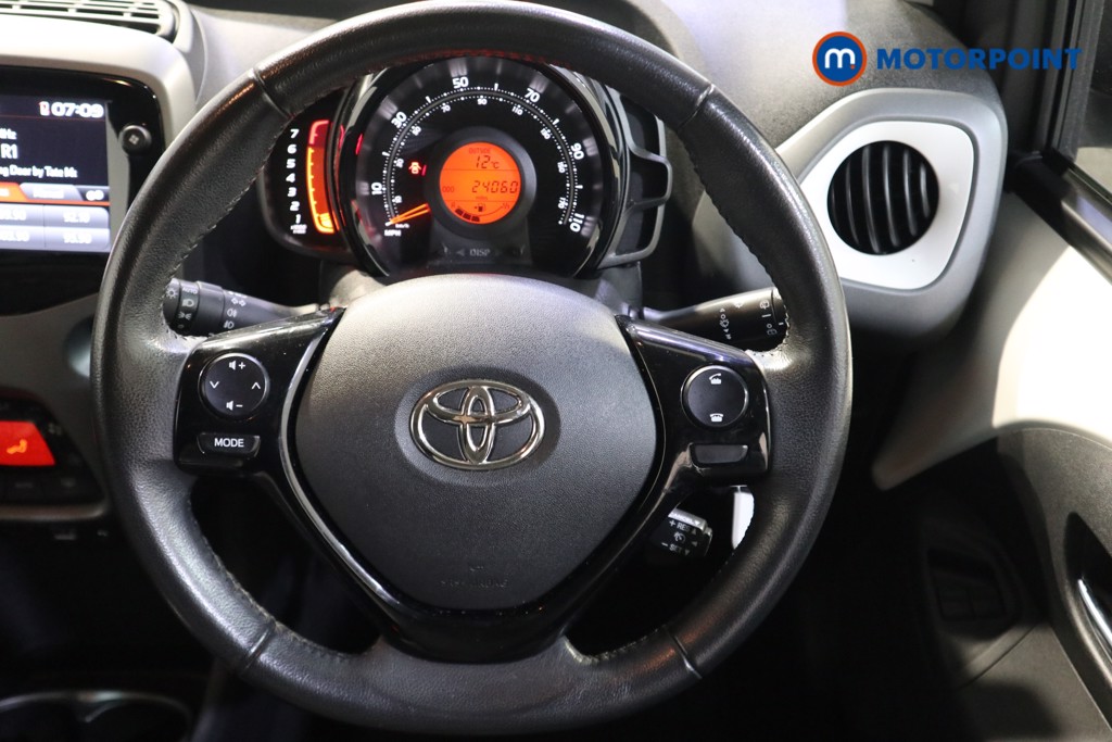 Toyota Aygo X-Trend Manual Petrol Hatchback - Stock Number (1634531) - 2nd supplementary image