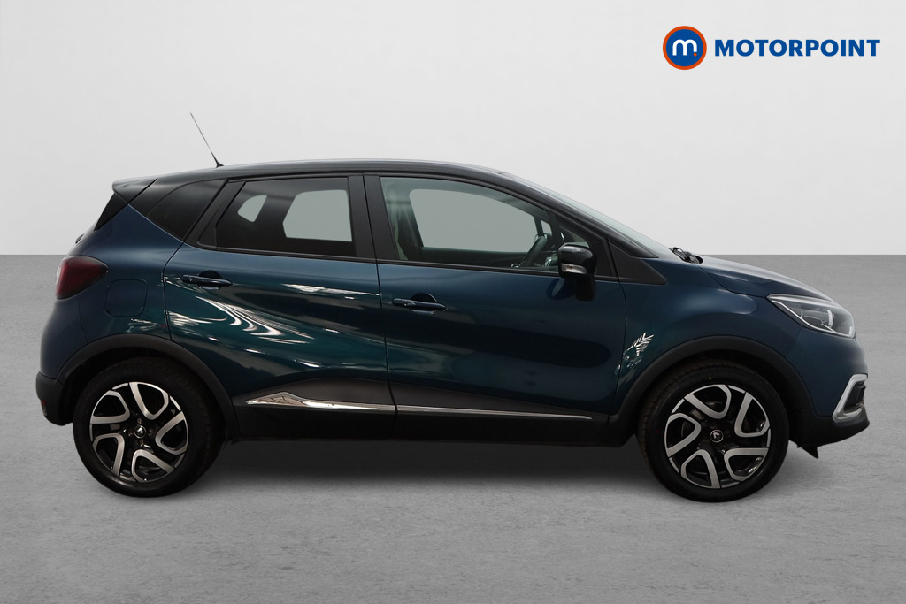 Renault Captur Iconic Manual Diesel SUV - Stock Number (1634589) - Drivers side