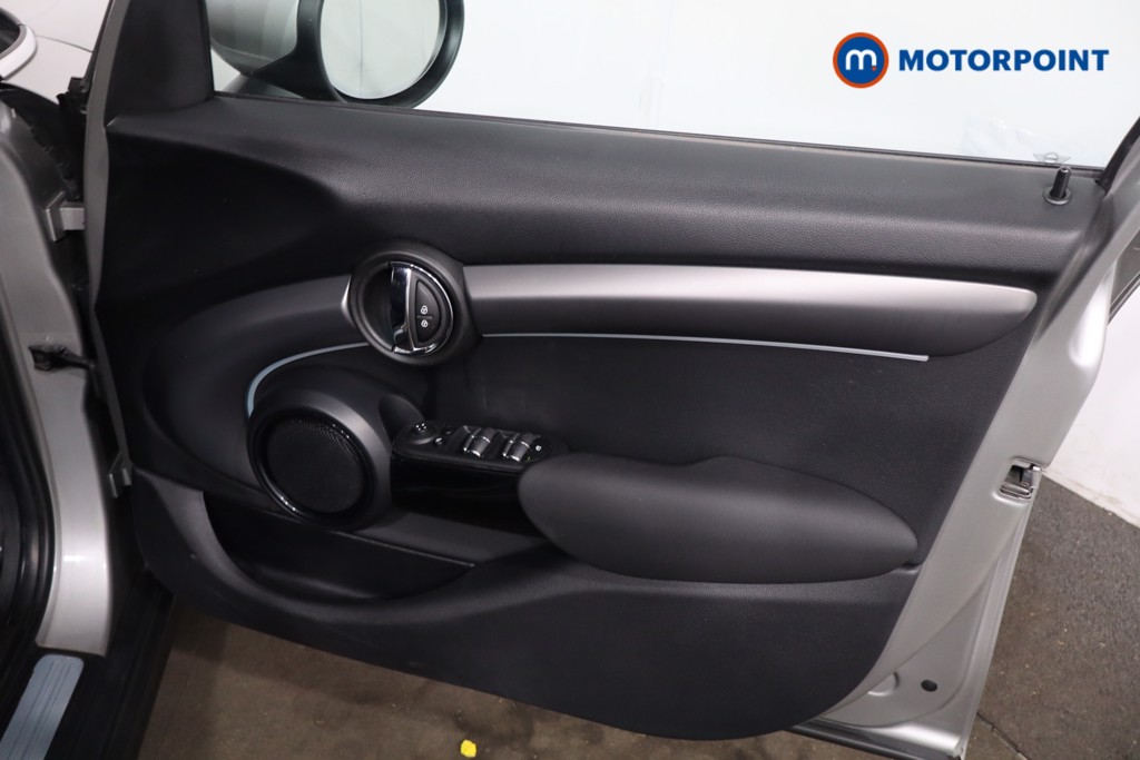Mini Cooper C Exclusive Automatic Petrol Hatchback - Stock Number (1634609) - 24th supplementary image