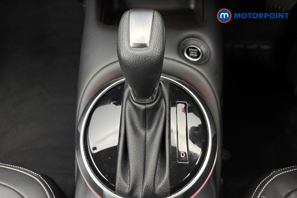 Nissan Juke Tekna Automatic Petrol SUV - Stock Number (1634640) - 7th supplementary image