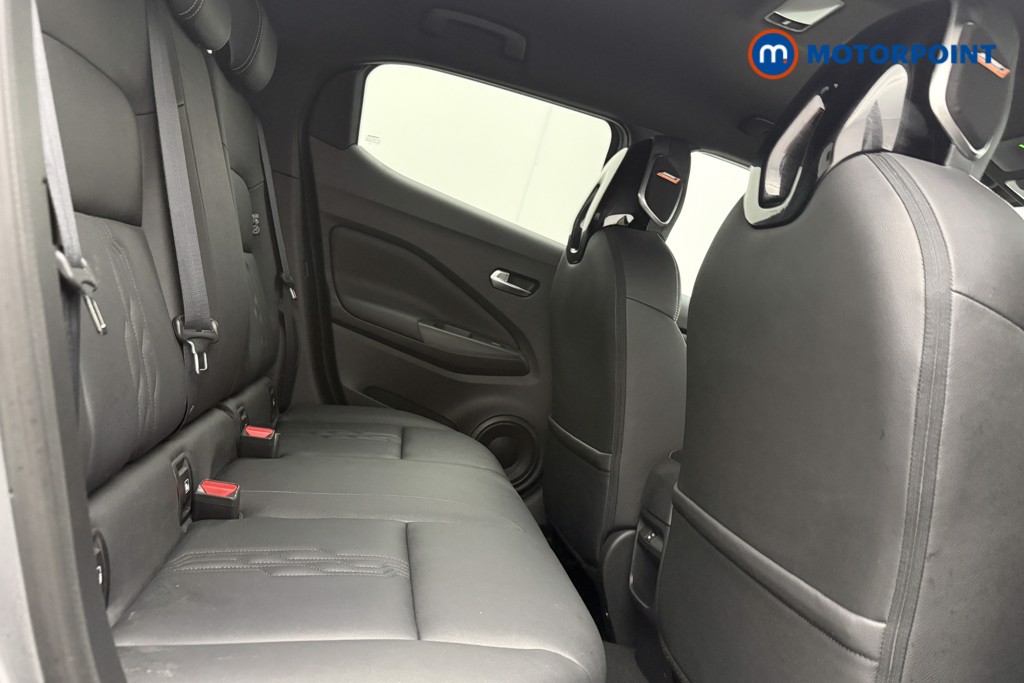 Nissan Juke Tekna Automatic Petrol SUV - Stock Number (1634640) - 9th supplementary image