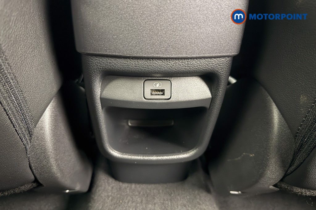 Nissan Juke Tekna Automatic Petrol SUV - Stock Number (1634640) - 20th supplementary image