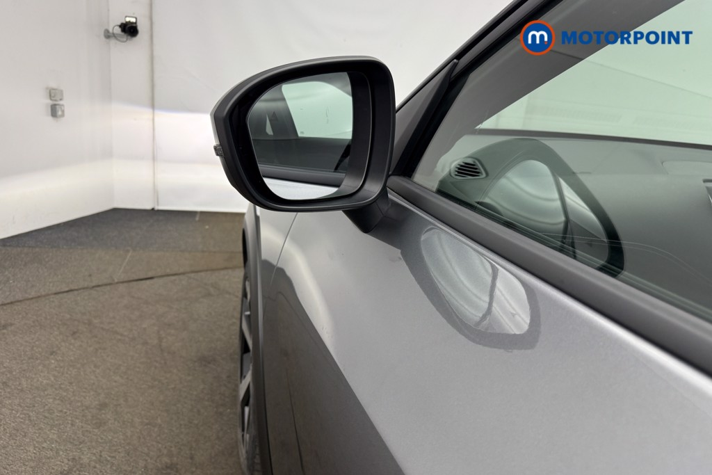 Nissan Juke Tekna Automatic Petrol SUV - Stock Number (1634640) - 30th supplementary image