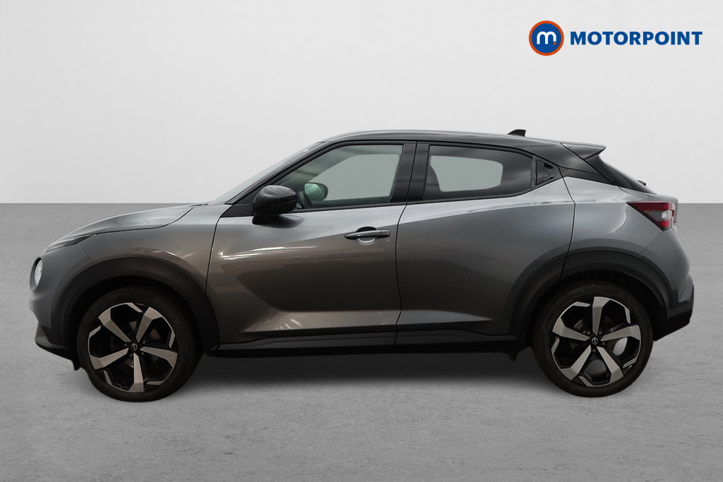 Nissan Juke Tekna Automatic Petrol SUV - Stock Number (1634640) - Passenger side