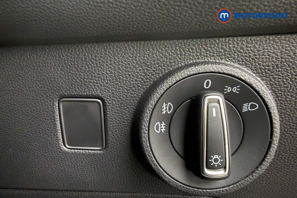 Seat Ateca Se Technology Manual Petrol SUV - Stock Number (1634780) - 17th supplementary image