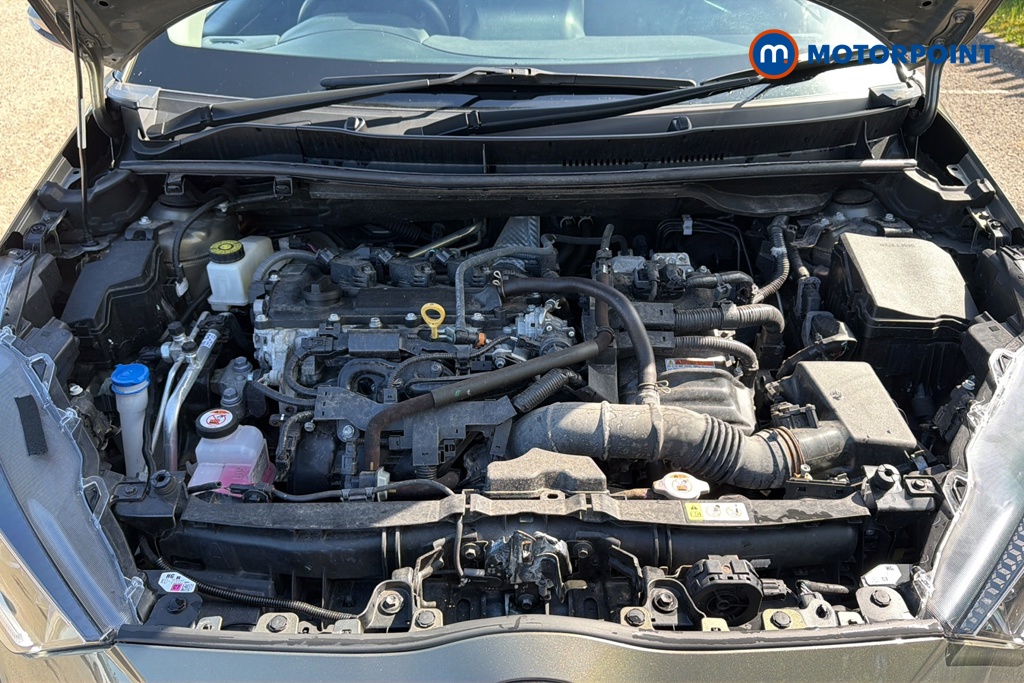 Toyota Yaris Design Automatic Petrol-Electric Hybrid Hatchback - Stock Number (1634781) - 48th supplementary image