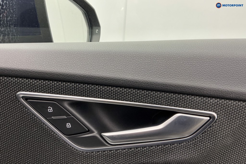 Audi Q2 S Line Manual Petrol SUV - Stock Number (1634874) - 28th supplementary image