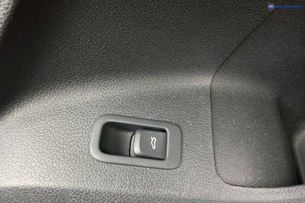 Audi Q2 S Line Manual Petrol SUV - Stock Number (1634874) - 29th supplementary image