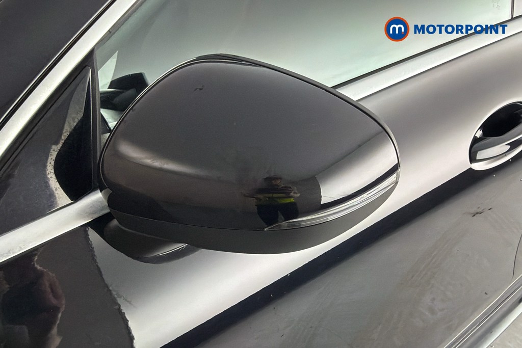 Mercedes-Benz CLA Amg Line Automatic Petrol Coupe - Stock Number (1635282) - 43rd supplementary image