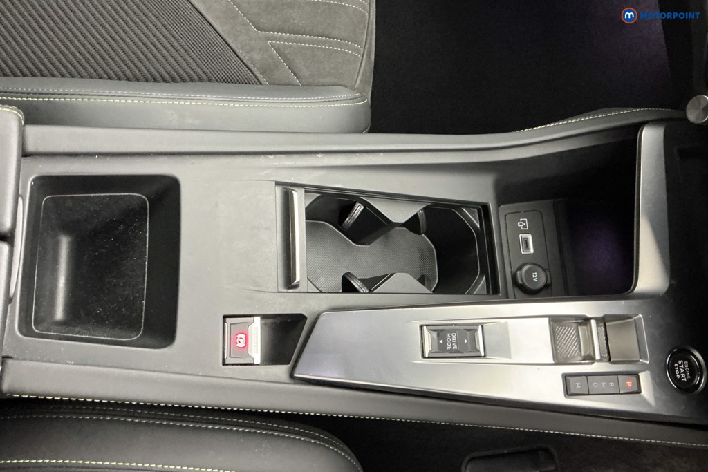 Peugeot 408 GT Automatic Petrol Hatchback - Stock Number (1635294) - 17th supplementary image