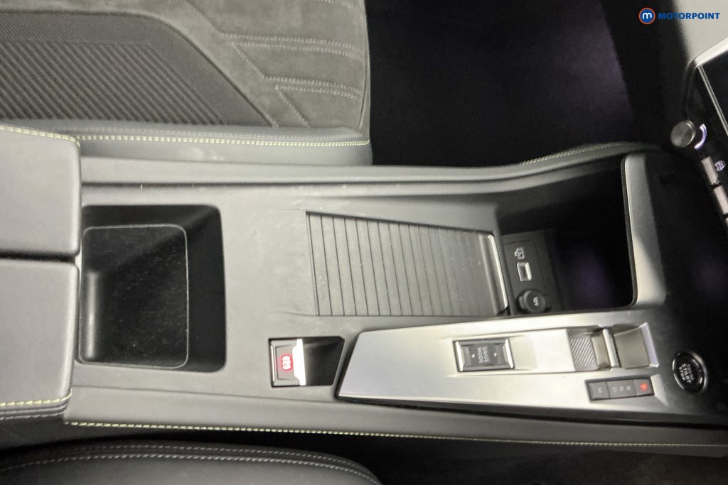 Peugeot 408 GT Automatic Petrol Hatchback - Stock Number (1635294) - 23rd supplementary image