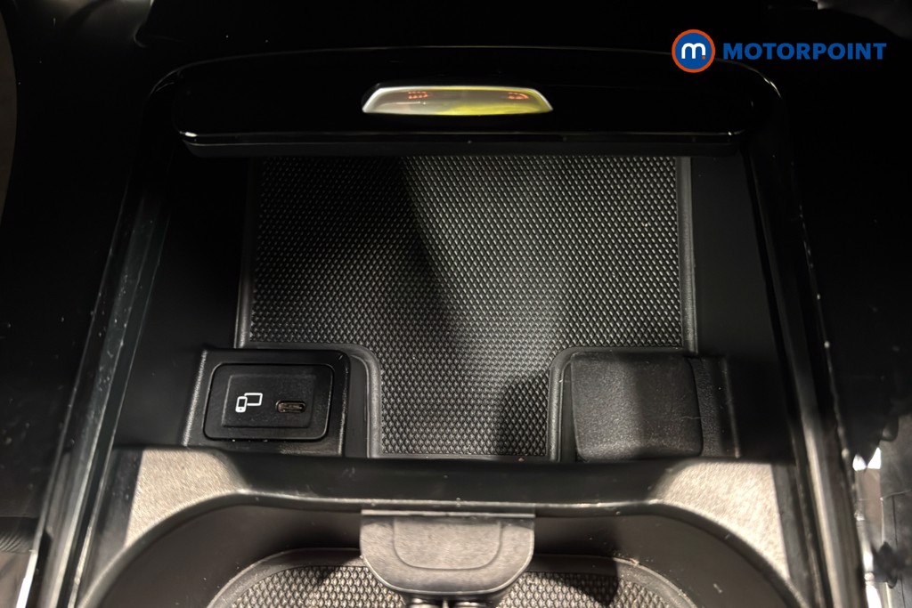 Mercedes-Benz CLA Amg Line Automatic Diesel Coupe - Stock Number (1635487) - 17th supplementary image