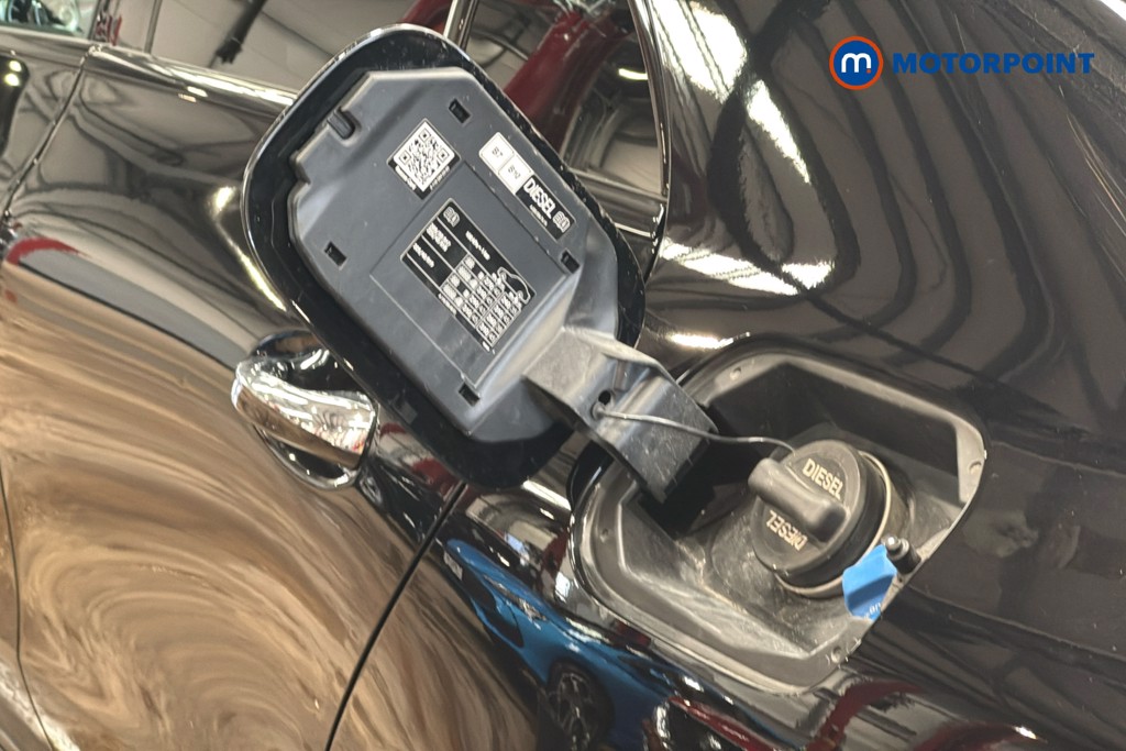 Mercedes-Benz CLA Amg Line Automatic Diesel Coupe - Stock Number (1635487) - 41st supplementary image