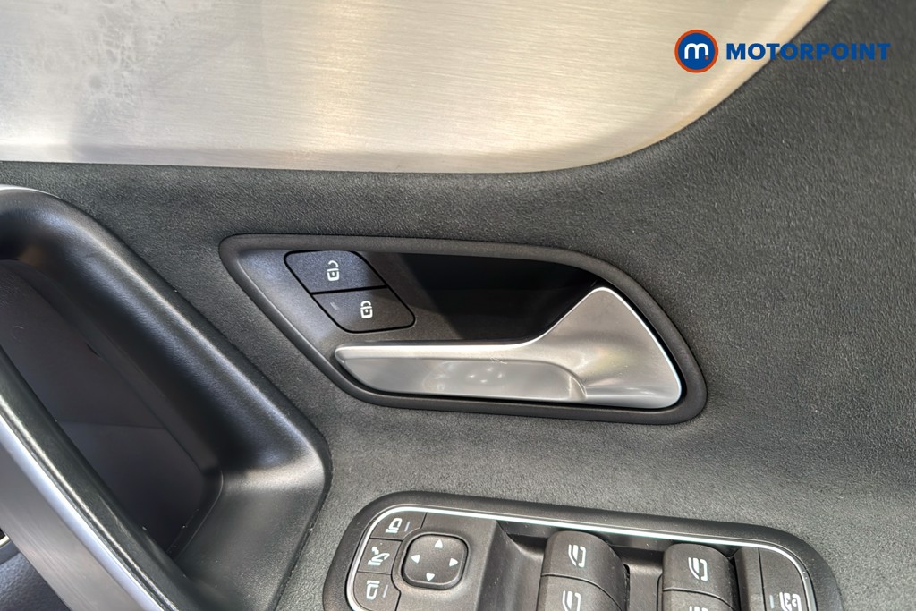 Mercedes-Benz CLA Amg Line Automatic Diesel Coupe - Stock Number (1635487) - 42nd supplementary image