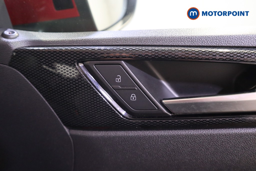 Volkswagen Taigo Life Automatic Petrol SUV - Stock Number (1635647) - 13th supplementary image