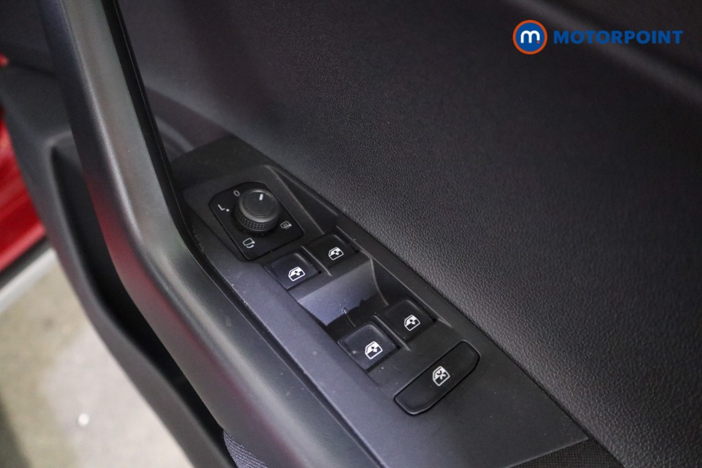 Volkswagen Taigo Life Automatic Petrol SUV - Stock Number (1635647) - 14th supplementary image