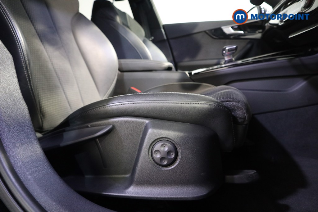 Audi A4 Black Edition Automatic Petrol Estate - Stock Number (1635987) - 18th supplementary image