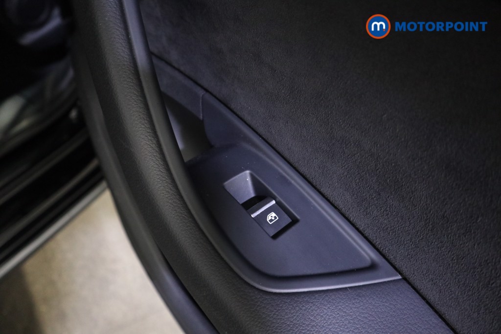 Audi A4 Black Edition Automatic Petrol Estate - Stock Number (1635987) - 25th supplementary image