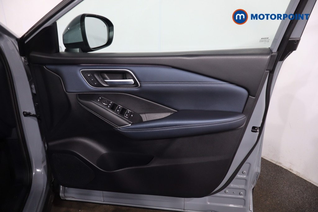 Nissan Qashqai Tekna-Plus Automatic Petrol SUV - Stock Number (1636101) - 25th supplementary image