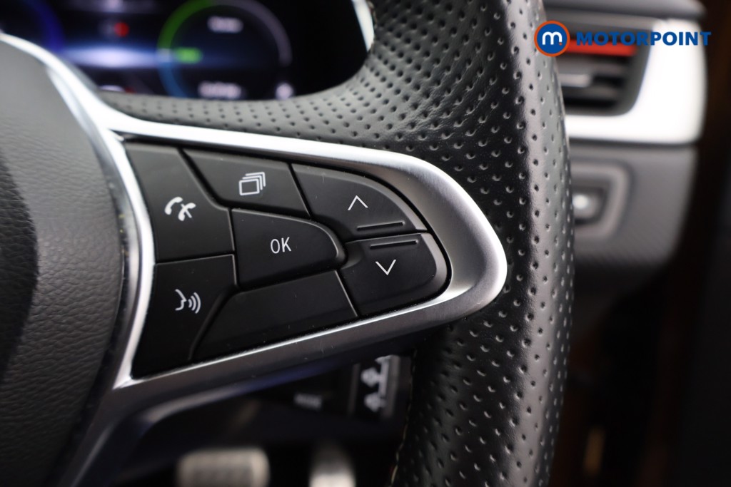 Renault Captur R.S. Line Automatic Petrol Plug-In Hybrid SUV - Stock Number (1636137) - 4th supplementary image