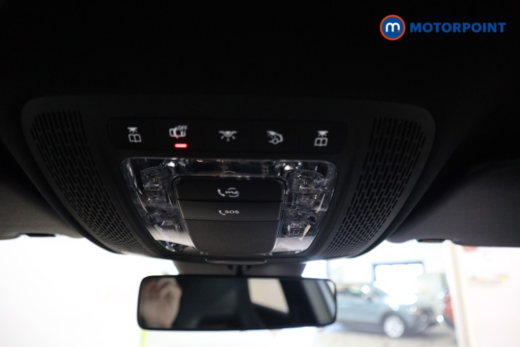 Mercedes-Benz A Class Amg Line Manual Petrol Hatchback - Stock Number (1636225) - 12th supplementary image