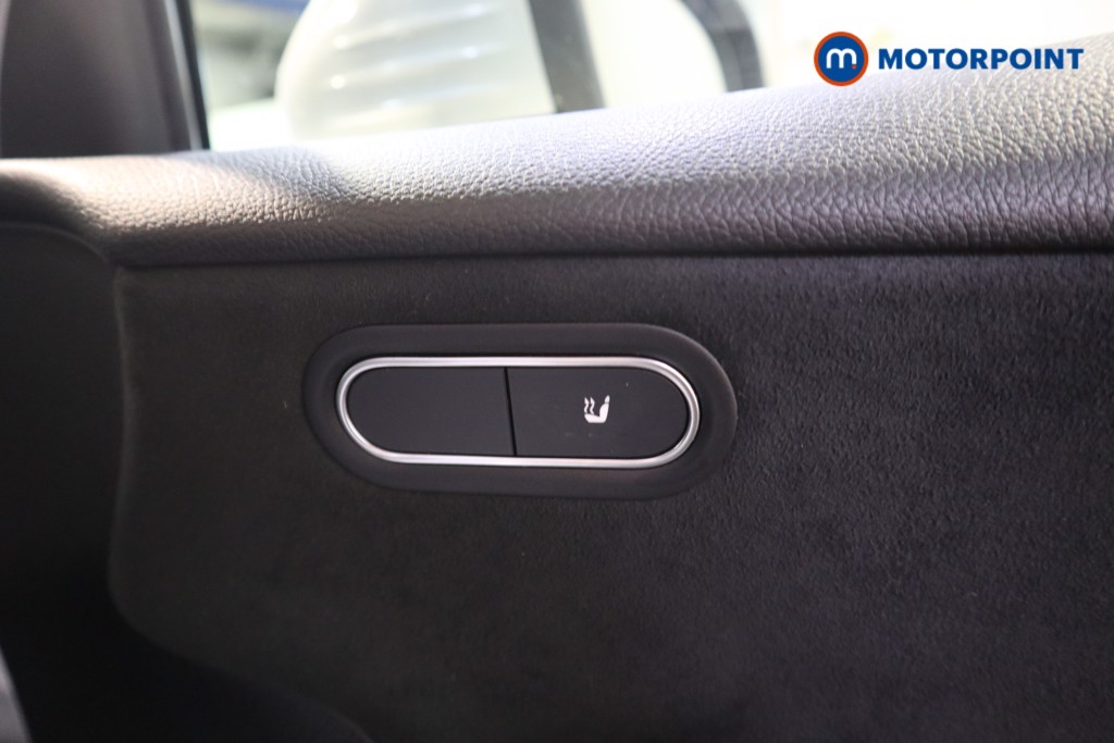 Mercedes-Benz A Class Amg Line Manual Petrol Hatchback - Stock Number (1636225) - 14th supplementary image