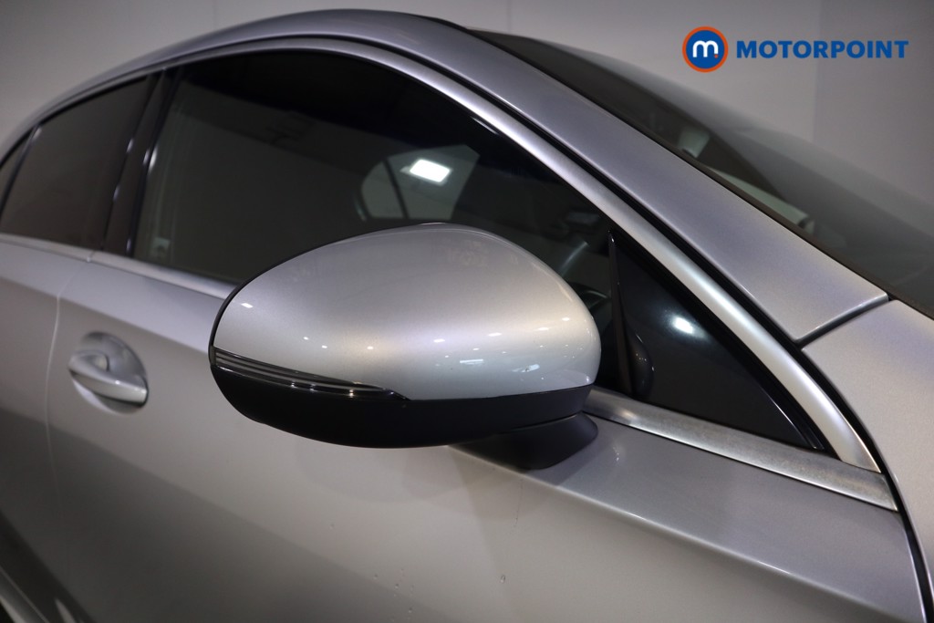 Mercedes-Benz A Class Amg Line Manual Petrol Hatchback - Stock Number (1636225) - 31st supplementary image
