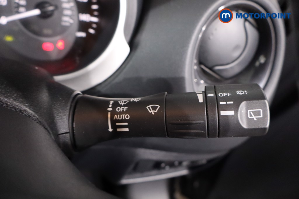 Nissan Juke Tekna Automatic Petrol SUV - Stock Number (1636292) - 15th supplementary image